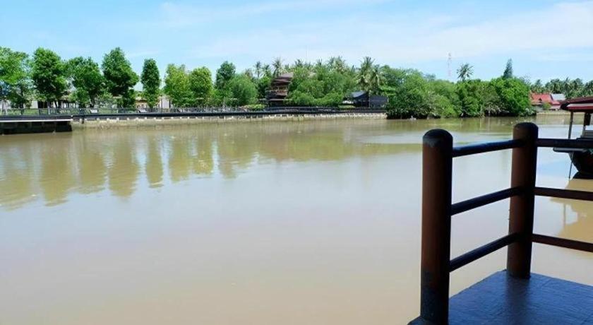 Ruennamyen Resort Amphawa Samut Songkhram Luaran gambar